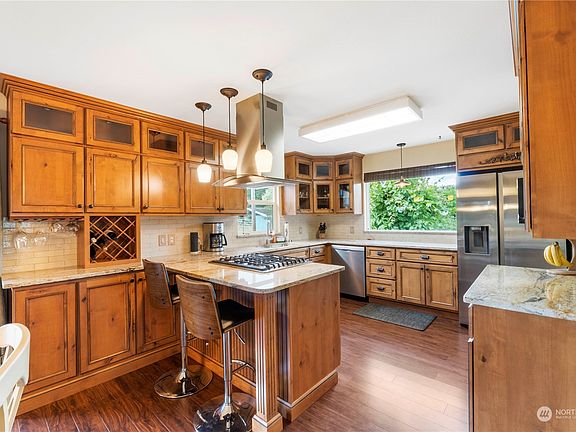 4th image of 42728 268th Avenue SE