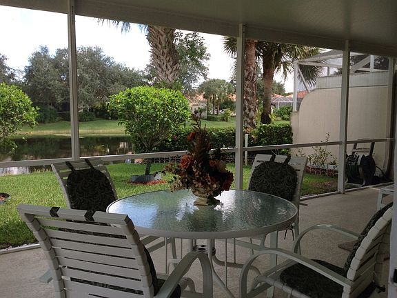 Covered screen patio