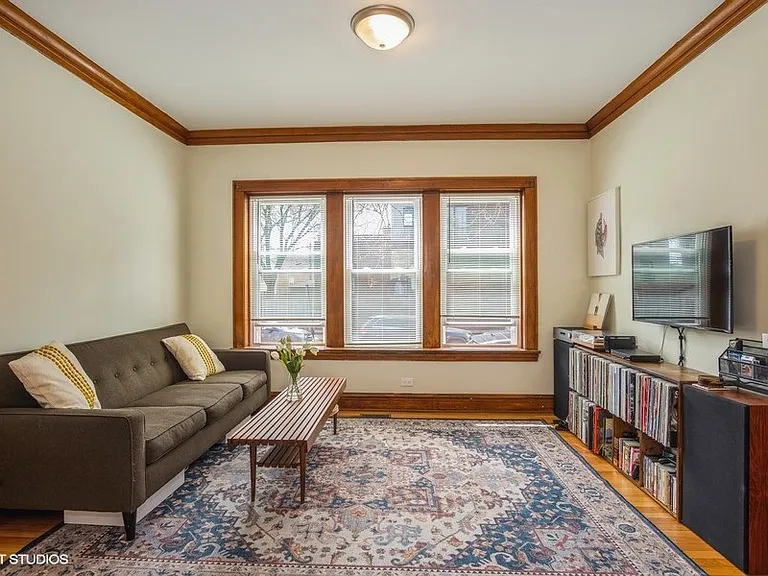 2430 W Palmer St #1 — Photo 3
