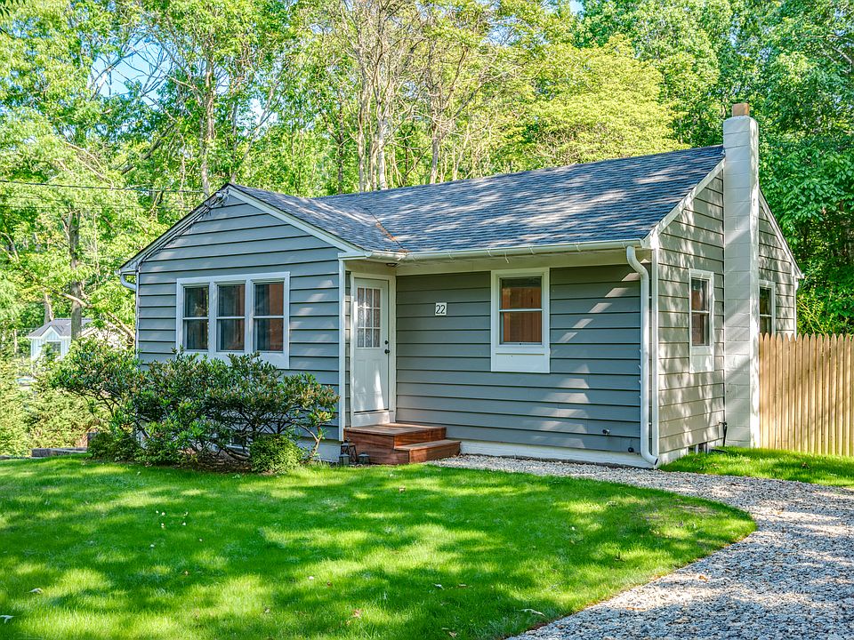 1st image of 22 Laurel Ln