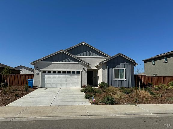 2nd image of 1760 Butterfly Lane