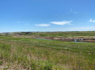 3 Stepping Stone Pkwy, Watford City, ND 58854