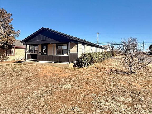 2nd image of 1102 N Lee St