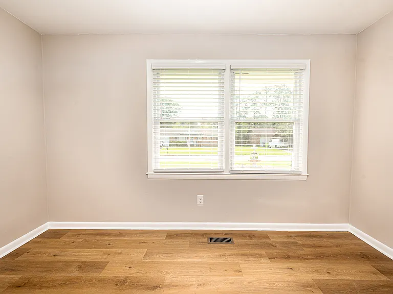 204 Wildwood Rd — Photo 15