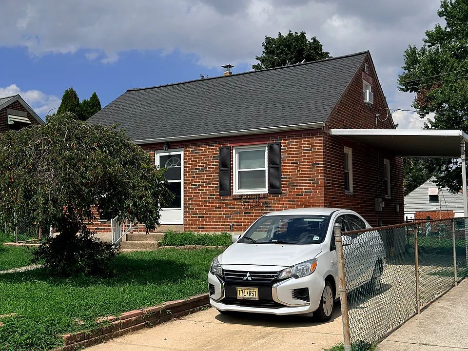 141 Stanley Ln