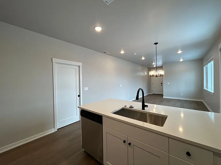 20656 SE Iron Horse Ln — Photo 7