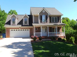 619 16th Ave SE, Hickory, NC 28602