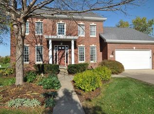 1215 Mondavi Ct, Crown Point, IN 46307
