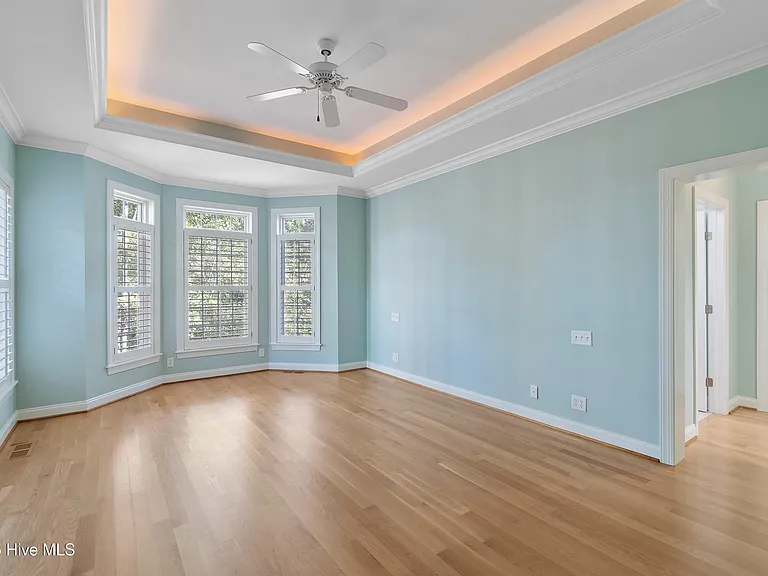 3792 Bancroft Pl — Photo 17