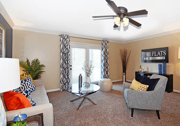 Flats at Hurstbourne — Photo 8