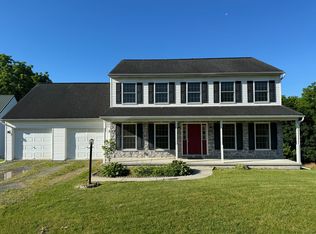 1006 Union House Rd, Lititz, PA 17543