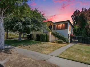 560 Hickory Ln, Pasadena, CA 91103