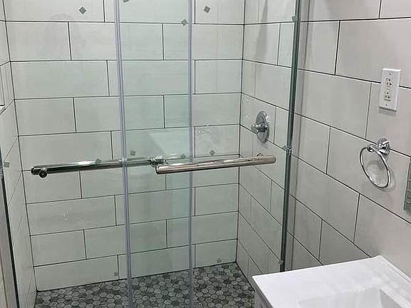 00w0w_42EVSe32eST_1200x900