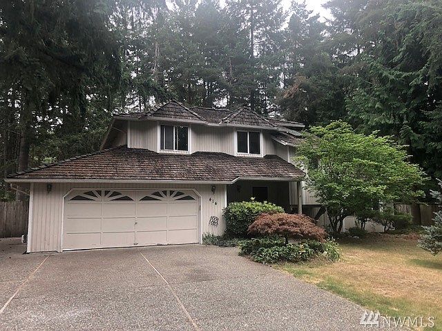 1st image of 414 238th Ave NE