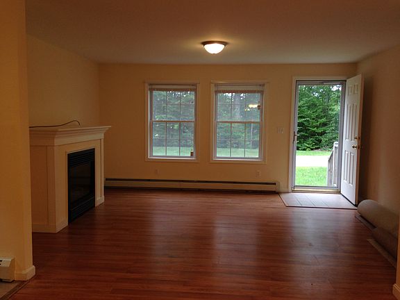 4th image of 767 1st Crown Point Rd