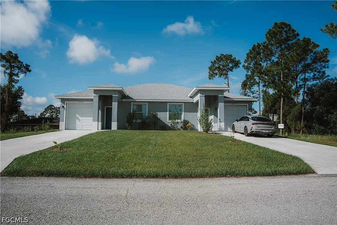 3 bed, 2.0 bath, 1212 sqft, $1,750 — Photo 2