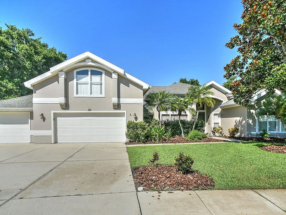 1st image of 1320 Crepe Myrtle Ln