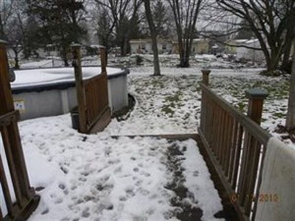 3rd image of 12394 Eaton Blvd