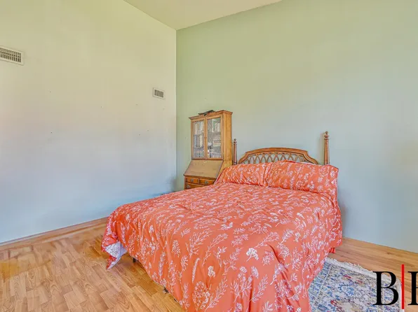 2150 Royce Street image 15 of 36