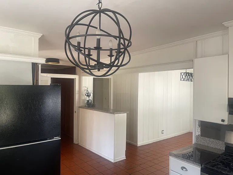 4441 Cascade Rd SW — Photo 10