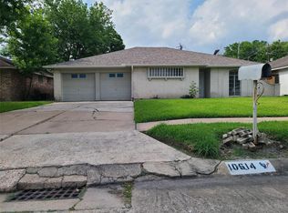10614 Sharpview Dr, Houston, TX 77072