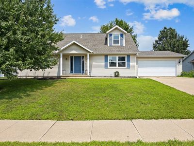 260 34th Ave, Marion, IA, 52302