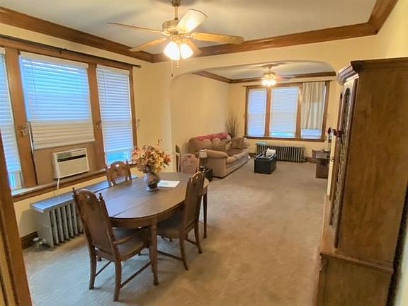 4th image of 2327 S 59th Ave