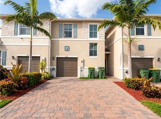 831 SE 16th Ct, Homestead, FL 33034