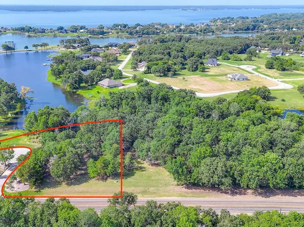 294 333rd Spur, Corsicana, TX 75109