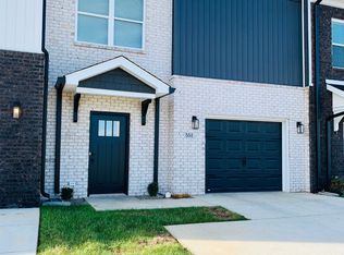 552 Yulan Cir, Bowling Green, KY 42104
