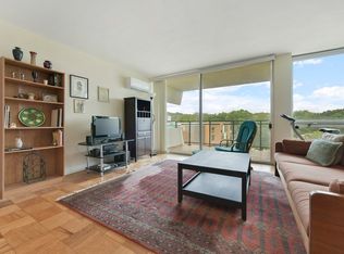 60 Babcock St APT 54, Brookline, MA 02446