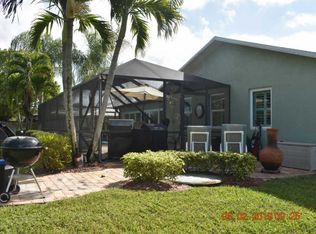 1529 SE Pitcher Rd, Port Saint Lucie, FL 34952