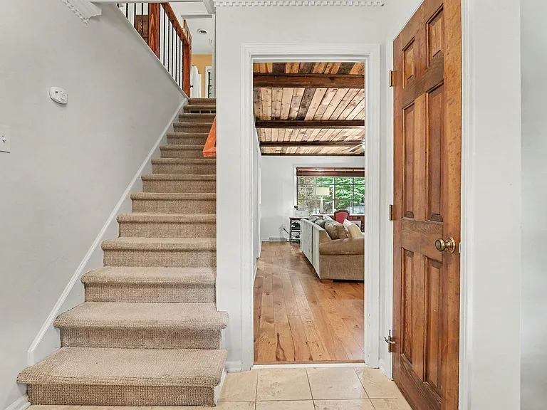 4125 Weaver Dr — Photo 5