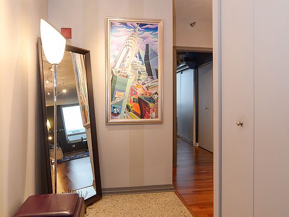 2nd image of 33 W Ontario #35A