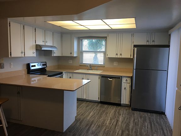 2nd image of 1804 S Ocean Shore Blvd