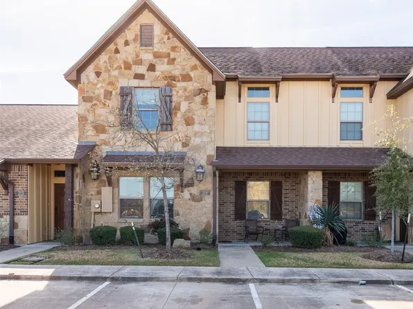215 Capps Dr, College Station, TX 77845