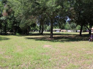 Robindale Ln, Fairfield, TX 75840