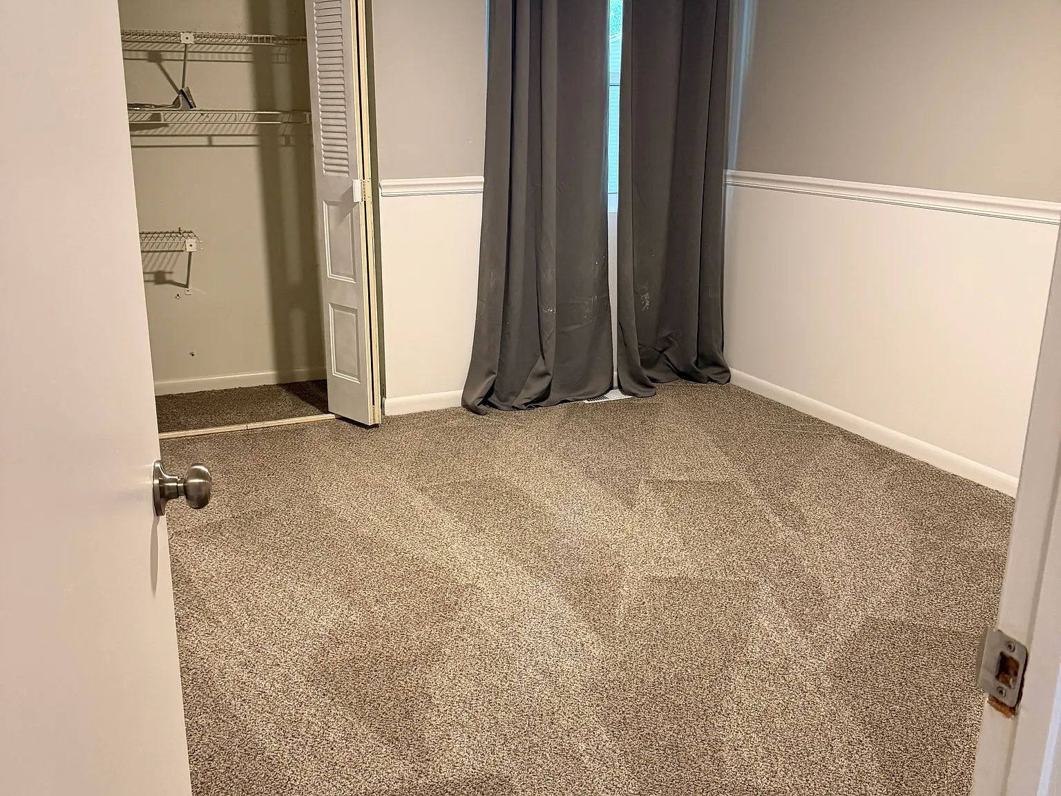 3 bed, 1392 sqft, $2,700 — Photo 4