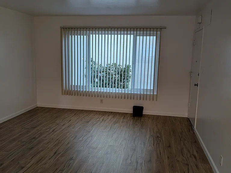 15991 Mateo St #3 — Photo 1
