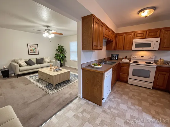 151 Vixen Cir APT D, Branson, MO 65616
