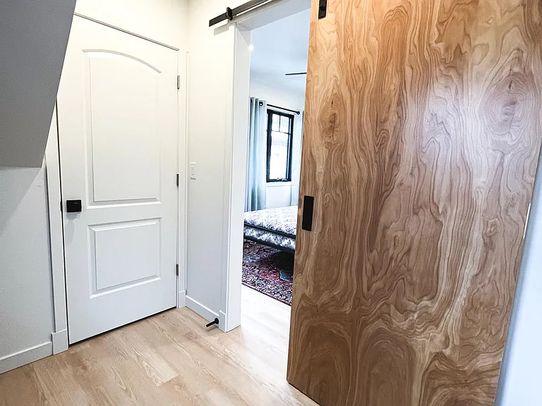 2520 Jefferson Ave #3 — Photo 22