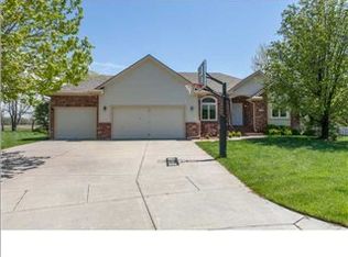 1740 S Lantern Lane Ct, Andover, KS 67002