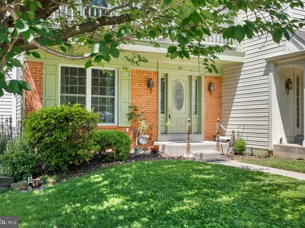 29 Battersea Bridge Ct, Lutherville Timonium, MD 21093