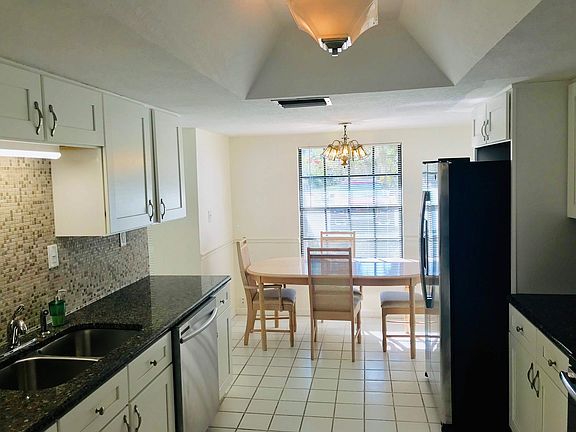 4th image of 11543 W Bayshore Dr