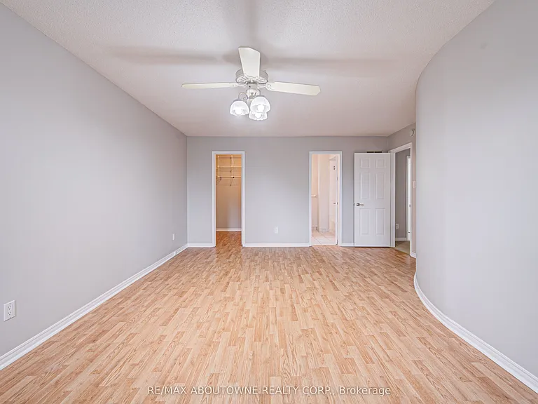 426 Parklane Rd — Photo 30
