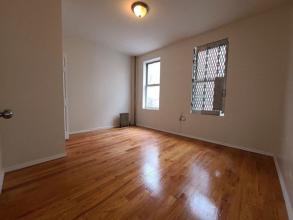 3rd image of 408 W 129th St APT 9