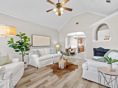 293 Rossburg Dr, Calera, AL, 35040