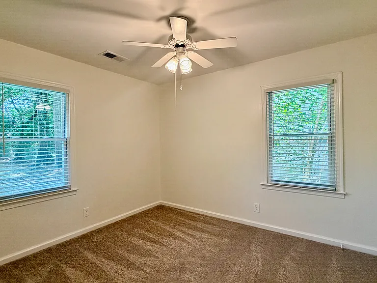 5616 Morris Ave — Photo 14