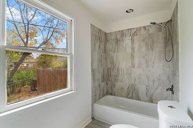 166 El Monte Blvd #1 — Photo 11