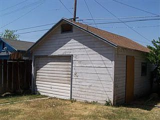 3rd image of 4621 E Iowa Ave
